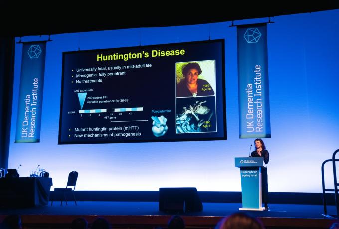 Prof Sarah Tabrizi presenting at connectome