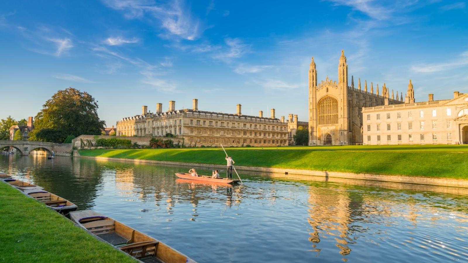 Cambridge river